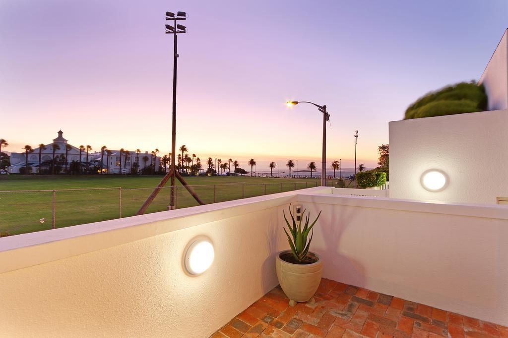 Camps Bay Beach Apartment Cape Town Exterior photo